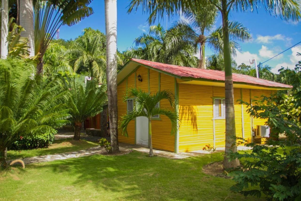 Hotel Colinas Del Rey Hato Mayor Del Rey Esterno foto