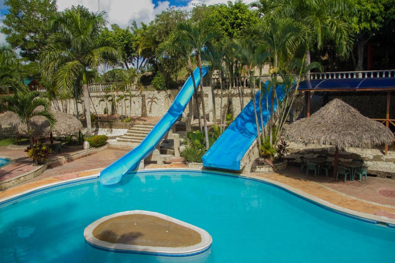 Hotel Colinas Del Rey Hato Mayor Del Rey Esterno foto